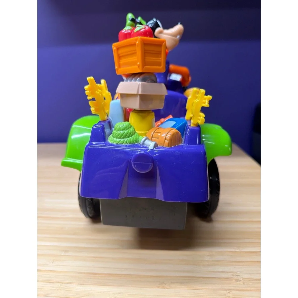 Disney Goofy RC Bump N Go Talking Car Mattel 2000 Works No Remote 27MHz